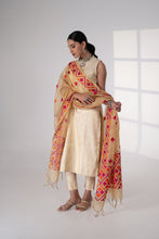 Load image into Gallery viewer, Preet handmade Phulkari Dupatta for women by Mystic Loom // Pink Orange kota dupatta for summer
